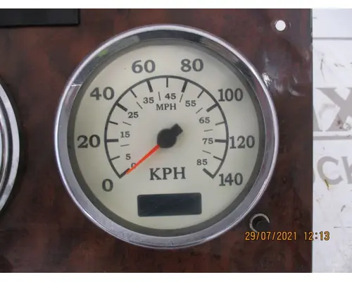 International 9400 Instrument Cluster