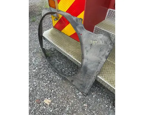 International 9400 Radiator Shroud