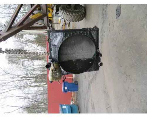 Radiator INTERNATIONAL 9400 New York Truck Parts, Inc.