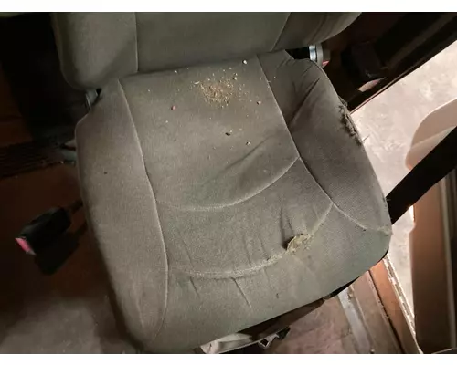 International 9400 Seat (non-Suspension)