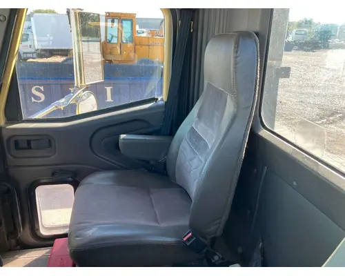 International 9400 Seat (non-Suspension)