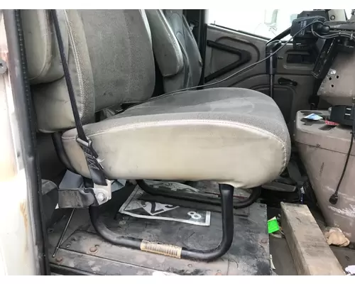 International 9400 Seat (non-Suspension)