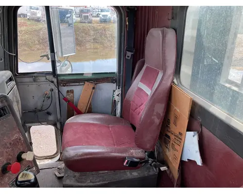 Seat, Front International 9400 Vander Haags Inc Dm
