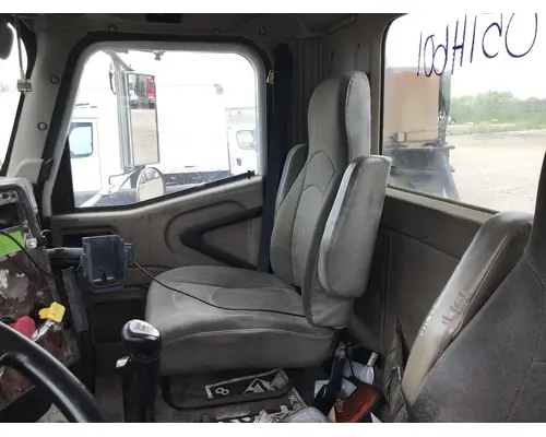 Seat, Front International 9400 Vander Haags Inc Dm