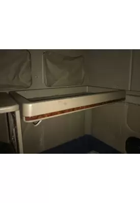 International 9400 Sleeper Cabinets