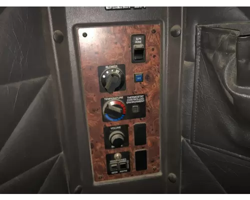 International 9400 Sleeper Controls