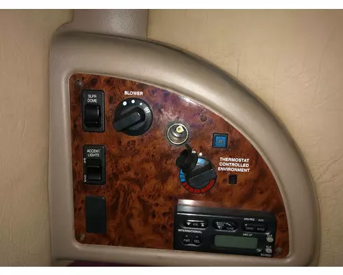 International 9400 Sleeper Controls