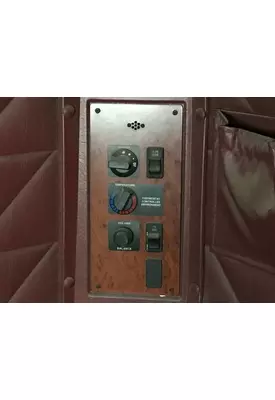 International 9400 Sleeper Controls