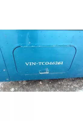 International 9400 Sleeper Door