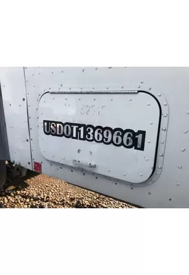 International 9400 Sleeper Door