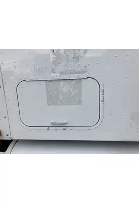 International 9400 Sleeper Door