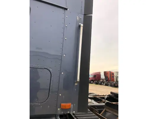 International 9400 Sleeper Fairing