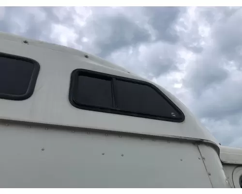 International 9400 Sleeper Window