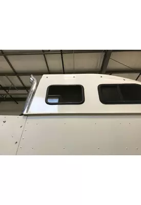 International 9400 Sleeper Window