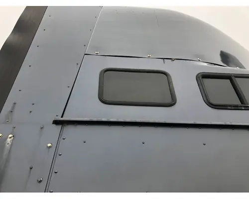 International 9400 Sleeper