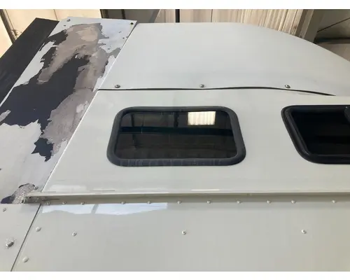 International 9400 Sleeper