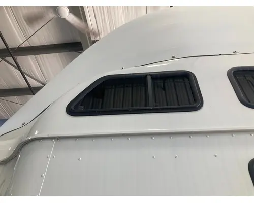 International 9400 Sleeper