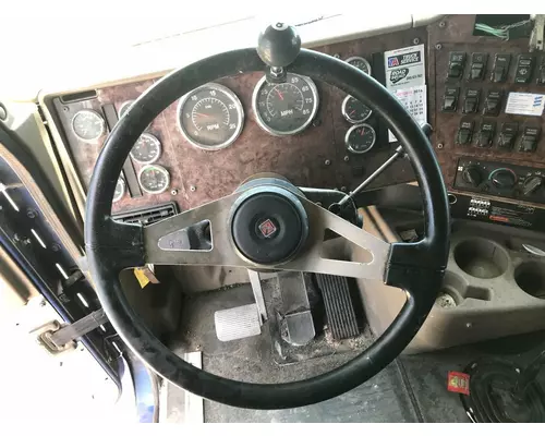 International 9400 Steering Column