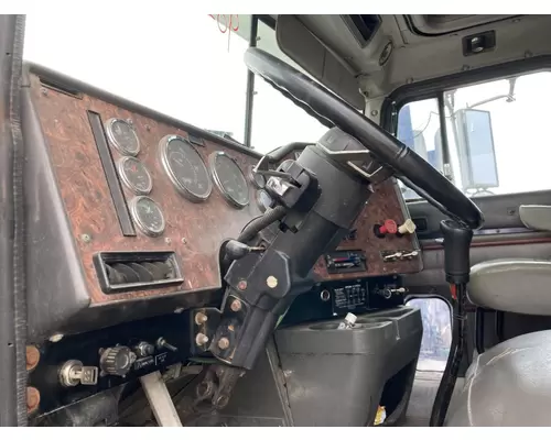 International 9400 Steering Column