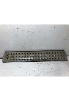 International 9400 Step (Fuel Tank, Fairing