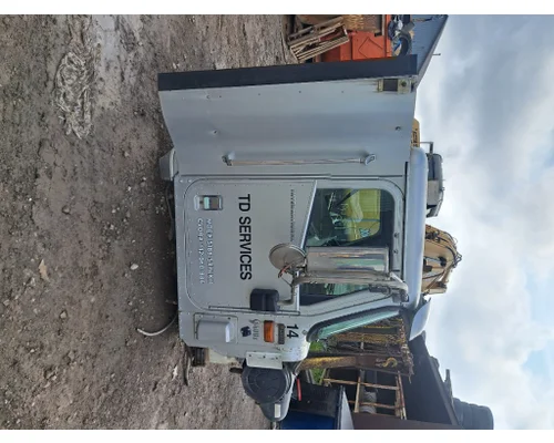 Cab INTERNATIONAL 9400I Truck Salvage International Inc