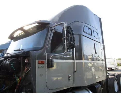 Cab INTERNATIONAL 9400I LKQ Heavy Truck - Tampa
