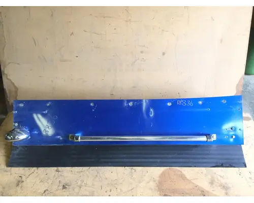 Cab INTERNATIONAL 9400I Payless Truck Parts