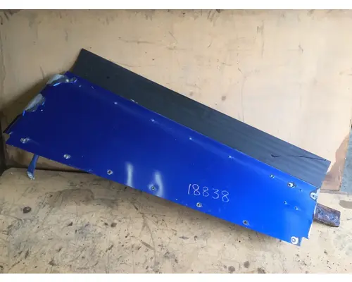 Cab INTERNATIONAL 9400I Payless Truck Parts