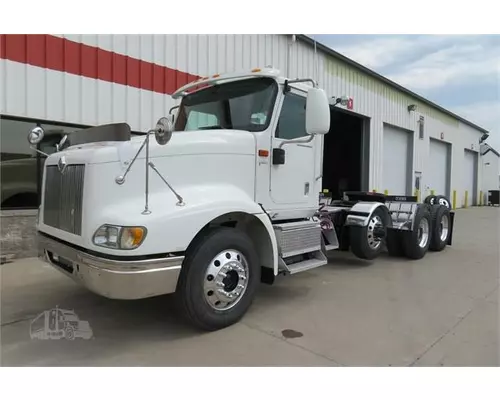 Complete Vehicle INTERNATIONAL 9400I J &amp; M Truck Sales