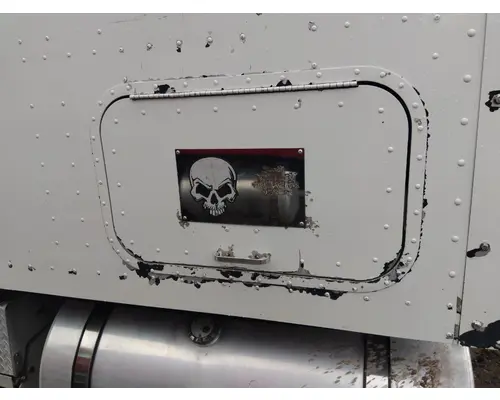 Running Board INTERNATIONAL 9400I LKQ Evans Heavy Truck Parts