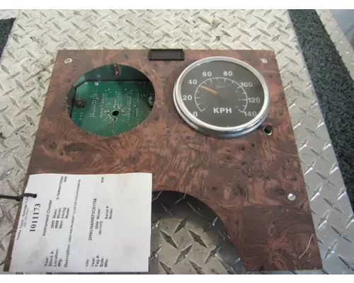 Instrument Cluster INTERNATIONAL 9400I Valley Truck - Grand Rapids