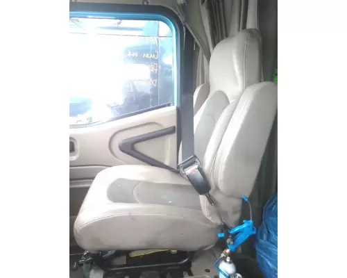 Seat, Front INTERNATIONAL 9400I LKQ Wholesale Truck Parts