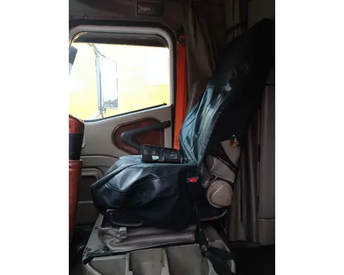 Seat, Front INTERNATIONAL 9400I LKQ Evans Heavy Truck Parts