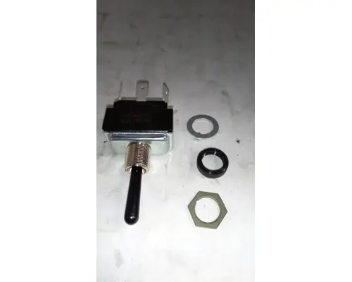 Dash / Console Switch INTERNATIONAL 9600 Marshfield Transportation Products