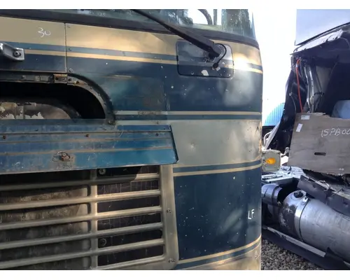 International 9670 Cab Exterior Panel