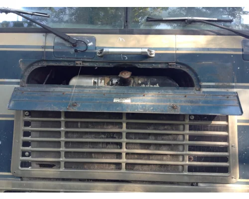 International 9670 Cab Exterior Panel