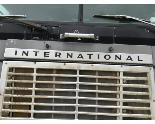 International 9670 Grille