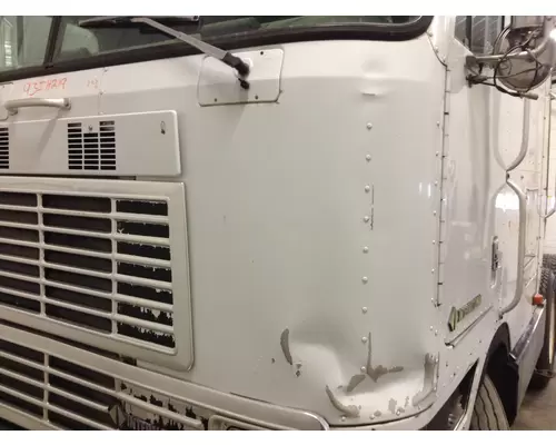 International 9700 Cab Exterior Panel