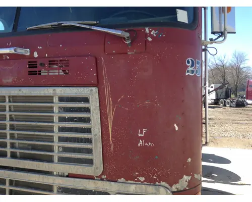 International 9700 Cab Exterior Panel