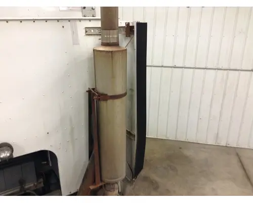 International 9700 Sleeper Fairing