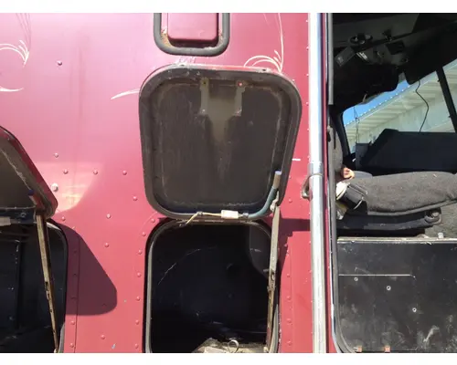 International 9700 Sleeper