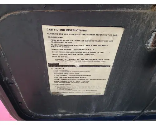 International 9700 Sleeper