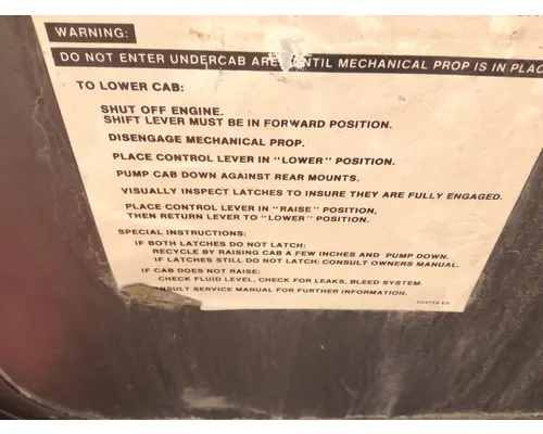 International 9700 Sleeper