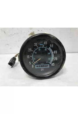 International 9700 Speedometer (See Also Inst. Cluster)