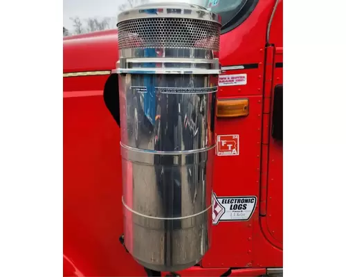 International 9900I Air Cleaner