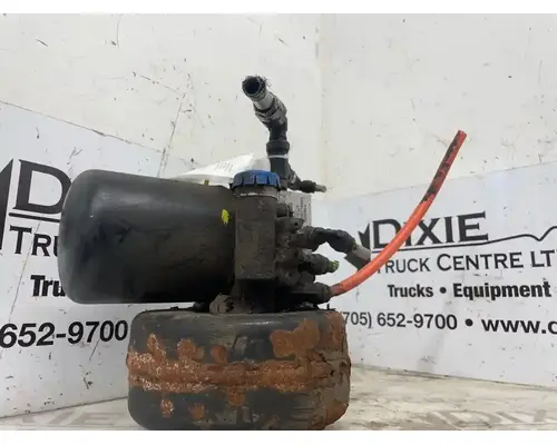 International 9900I Air Drier