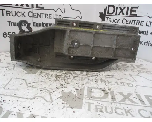 International 9900I Cab