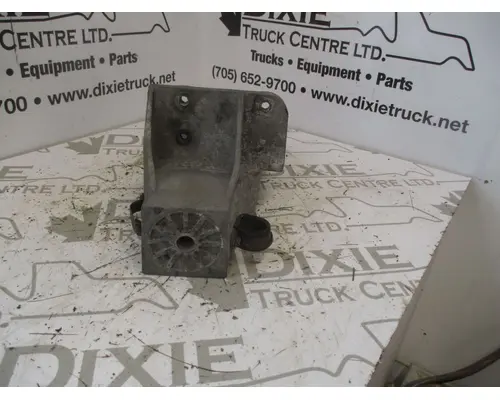 International 9900I Cab