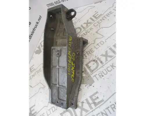 International 9900I Cab