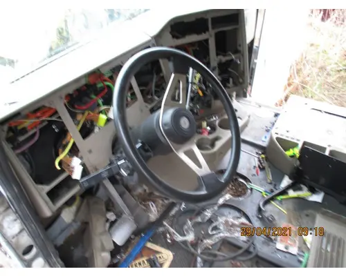 International 9900I Cab